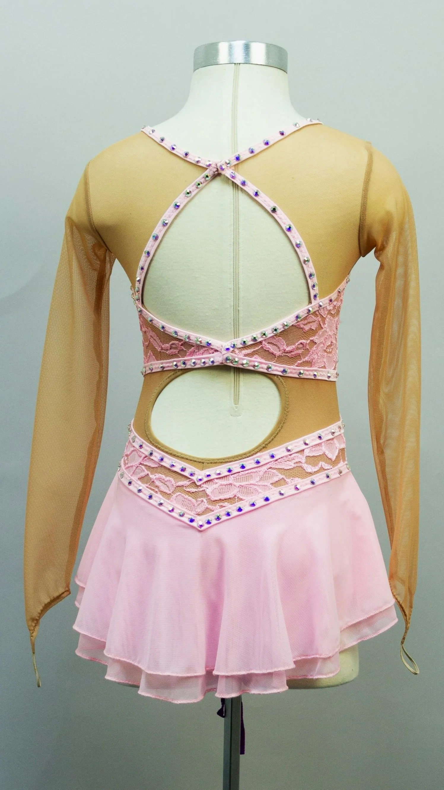 Style #698-C — view 2