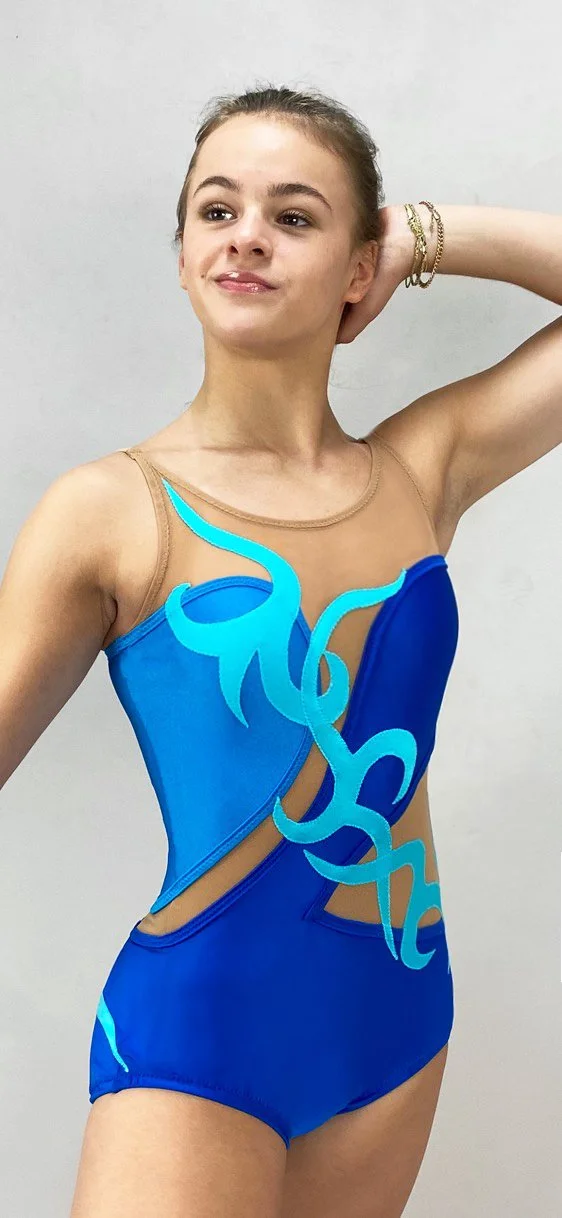 Style #729 — view 1